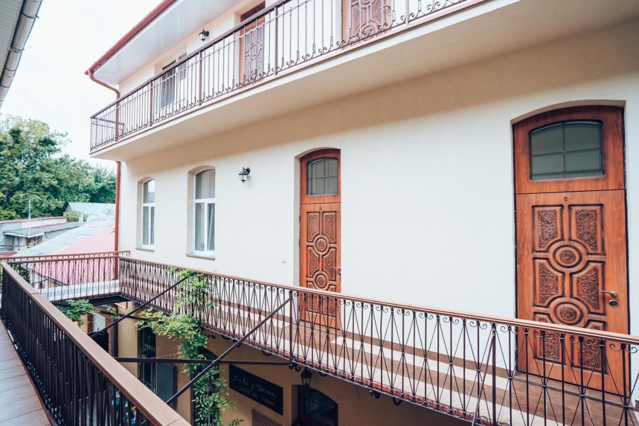 Wonderful Flat On City Center Ужгород Экстерьер фото