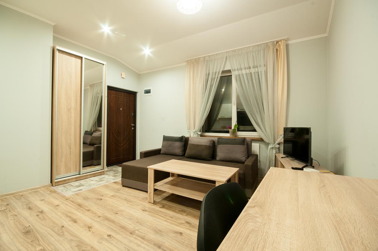 Wonderful Flat On City Center Ужгород Экстерьер фото